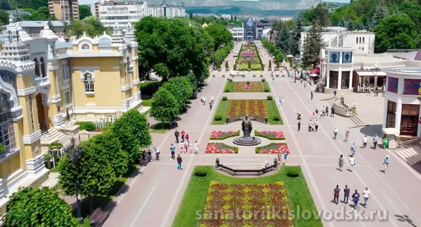 Санаторий Главные Нарзанные Ванны. Кисловодск