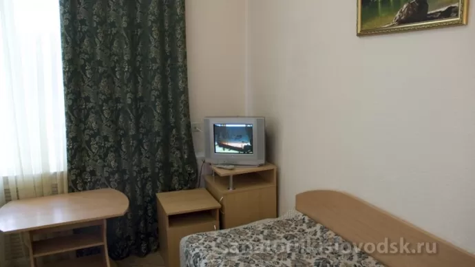 Санаторий Колос Номер 1 категория без балкона (вид на речку), Корпус 1