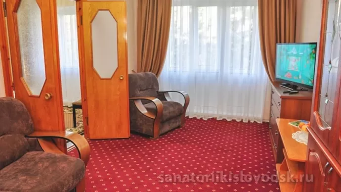 Санаторий Пикет Номер Люкс, Корпус 1