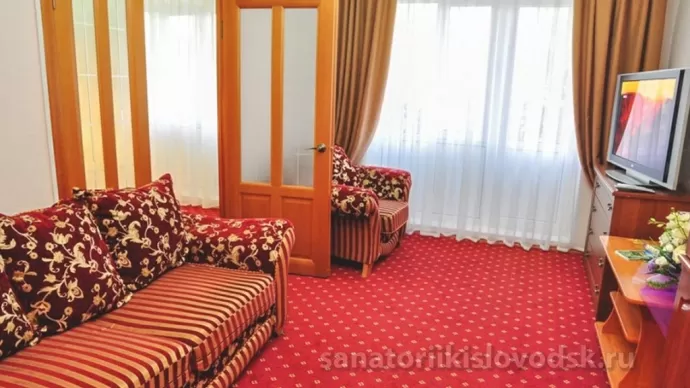 Санаторий Пикет Номер Люкс, Корпус 1